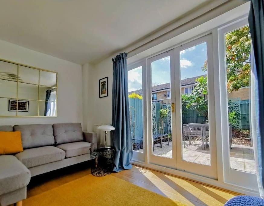 Quiet 4 Bedroom House Between Camden & Kings Cross Londra Exterior foto